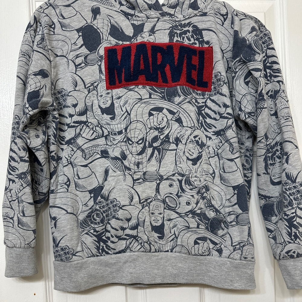 Marvel Sweatshirt Hoodie Gray Black Kids Comic Pullover long sleeve Size Medium